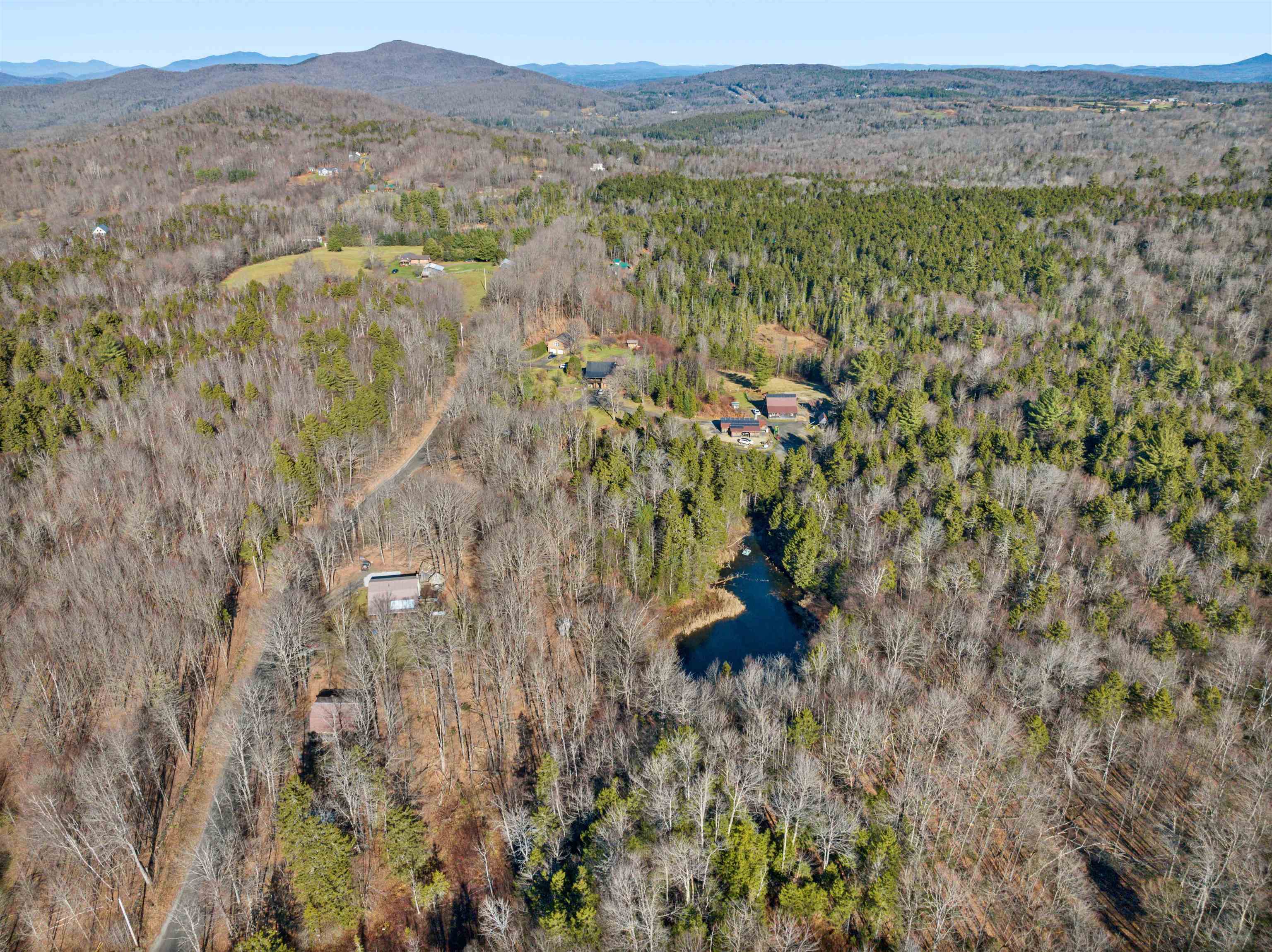 379 Frost Road Northfield, VT 05663 - Photo 6 of 58