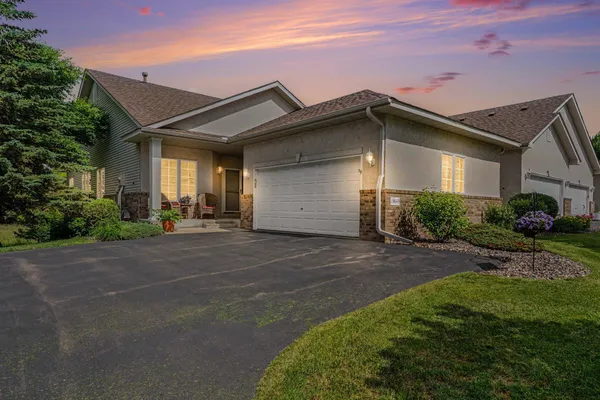 $439,900 | 19049 Inca Avenue, Lakeville, MN 55044