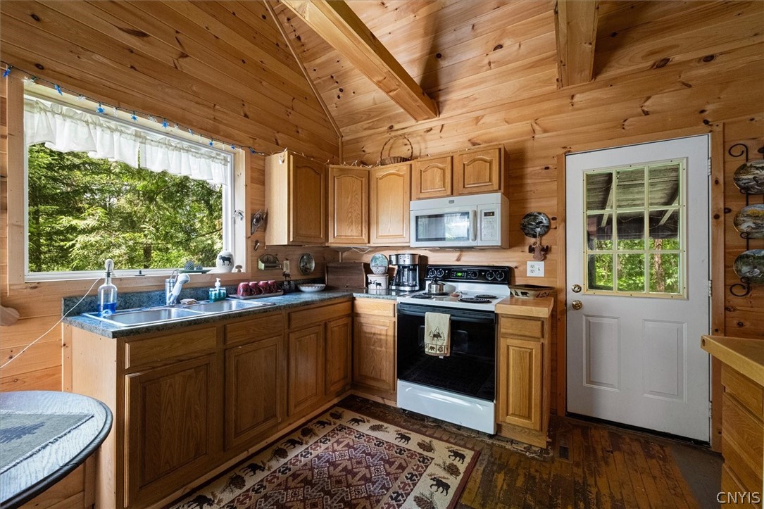 172 McKeever Road Webb, NY 13338 - Photo 12 of 43