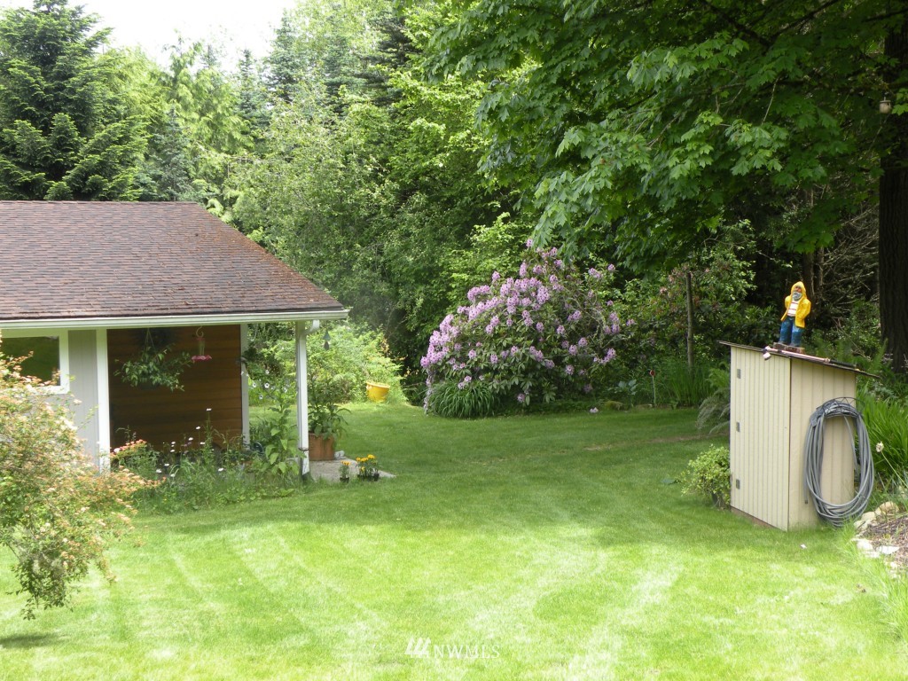 8792 Southeast Overaa Road Port Orchard, WA 98367 - Photo 13 of 18 Gallery Image 13