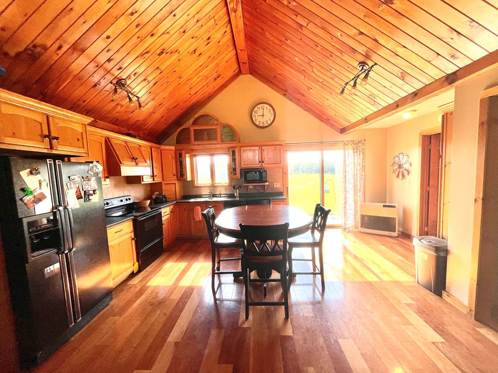 810 Co Rte 17 Brushton, NY 12916 - Photo 15 of 28