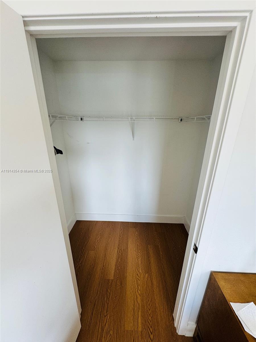 79 Southwest 12th Street, Unit 3601S Miami, FL 33130 - Photo 14 of 27 a view of wooden floor