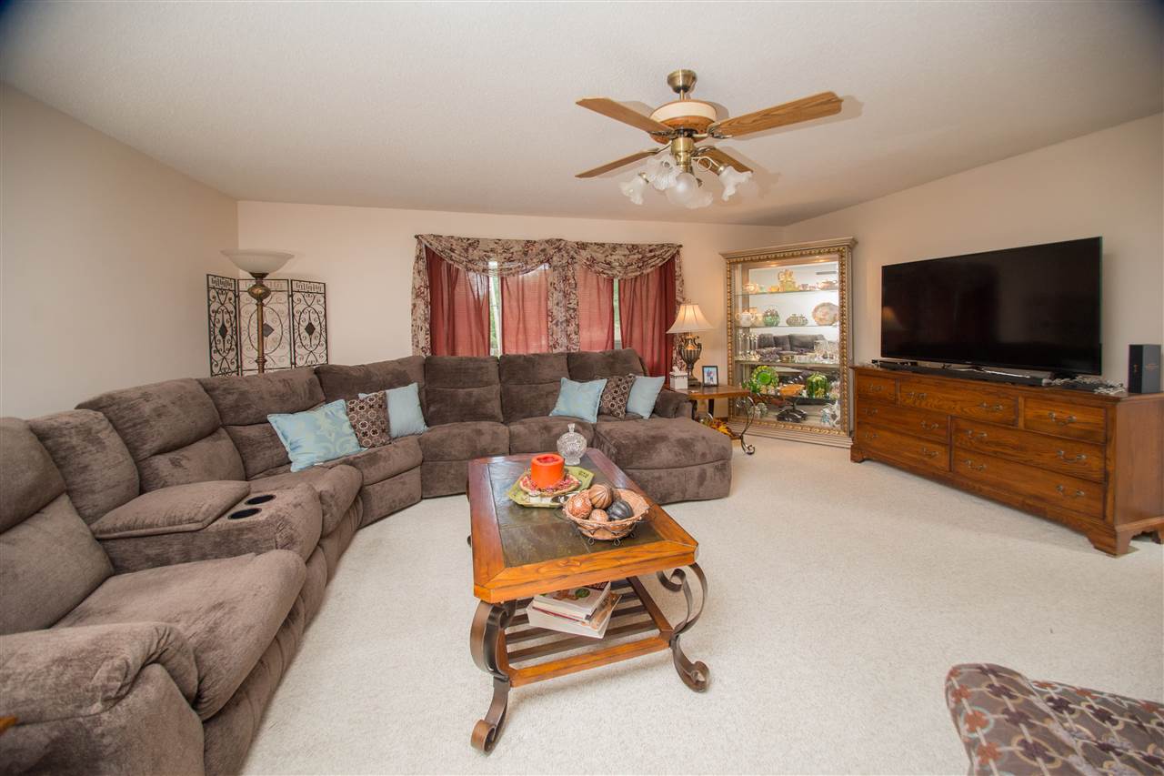 1200 Russell Road Chandler, IN 47610 - Photo 11 of 30