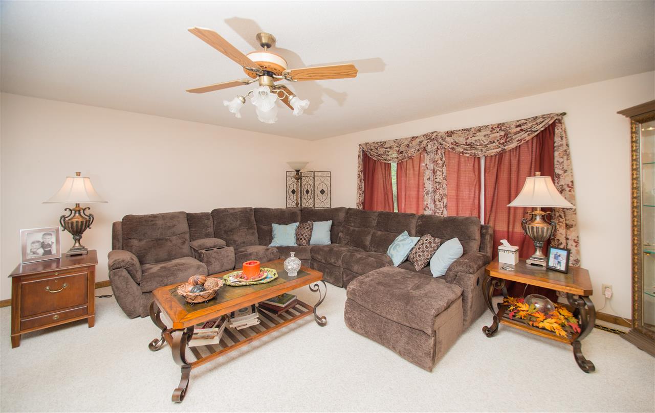 1200 Russell Road Chandler, IN 47610 - Photo 12 of 30