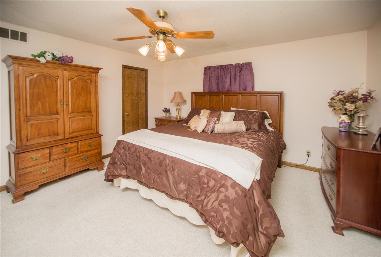 1200 Russell Road Chandler, IN 47610 - Photo 14 of 30