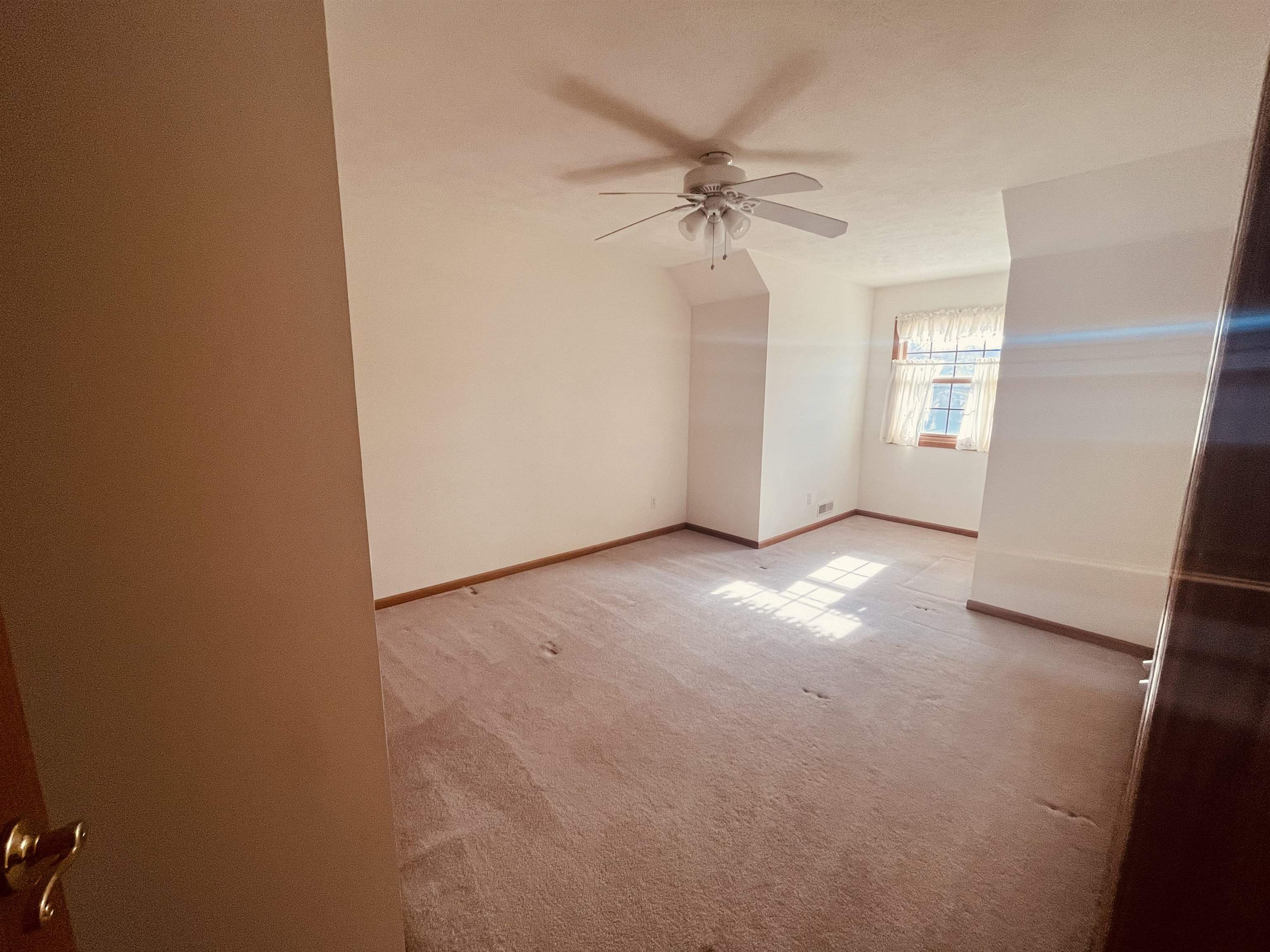 240 Lake Summerset Road Lake Summerset, IL 61019 - Photo 10 of 12 Gallery Image 10