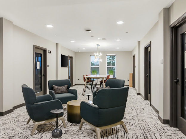 250 McHenry Road, Unit B2B3 Buffalo Grove, IL 60089 - Photo 22 of 33