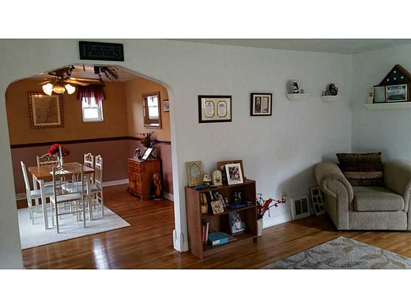 618 Greenlee Road Whitehall, PA 15227 - Photo 5 of 25 1st Floor Plan.