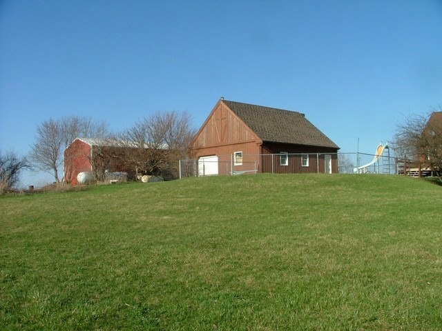 19N310 Boyer Road Algonquin, IL 60102 - Photo 16 of 25 a front view of a house with garden