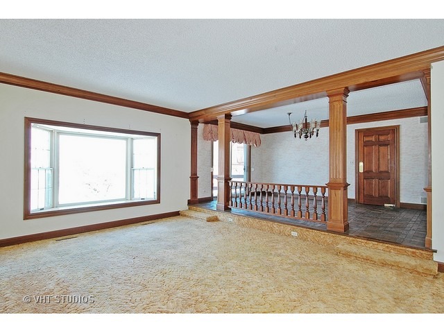 19N310 Boyer Road Algonquin, IL 60102 - Photo 3 of 25 a view of an empty room with a window