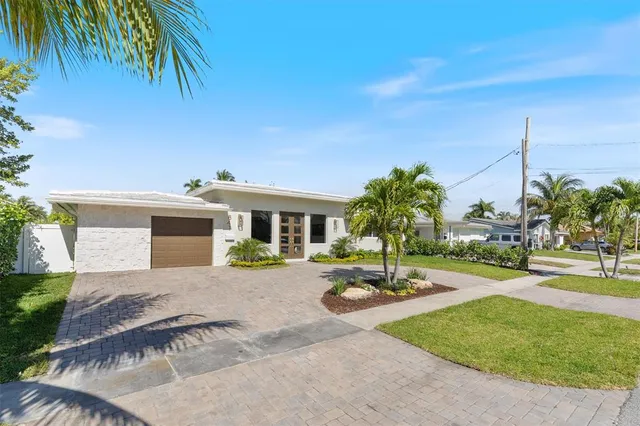 $1,590,000 | 841 Southeast 5th Terrace, Pompano Beach, FL 33060