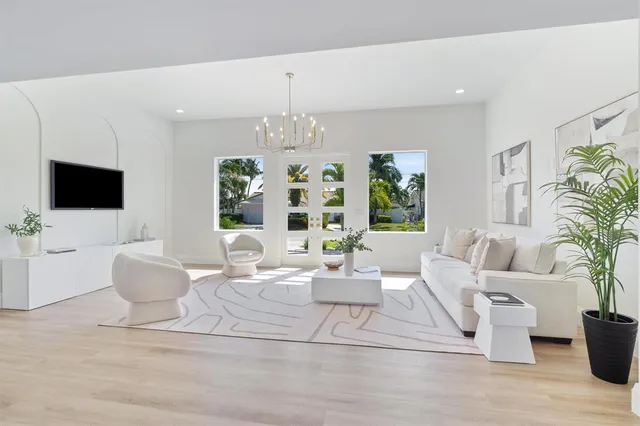 $1,590,000 | 841 Southeast 5th Terrace, Pompano Beach, FL 33060