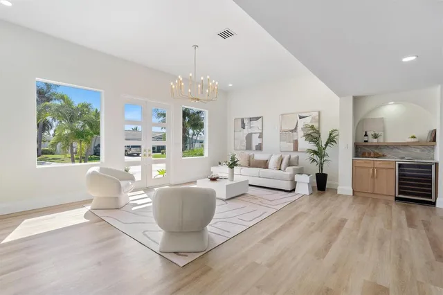 $1,590,000 | 841 Southeast 5th Terrace, Pompano Beach, FL 33060