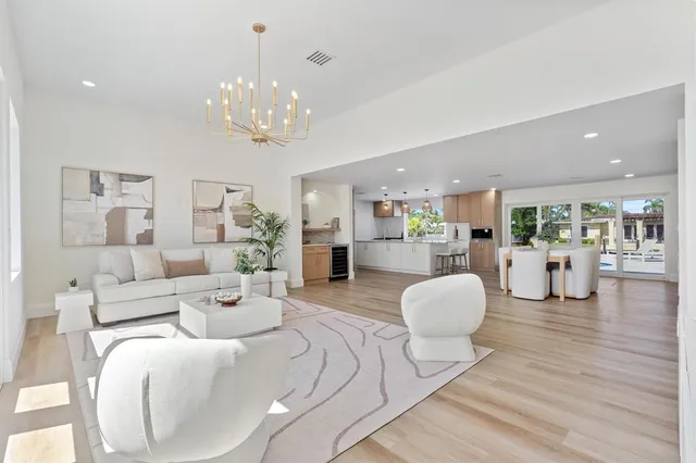 $1,590,000 | 841 Southeast 5th Terrace, Pompano Beach, FL 33060