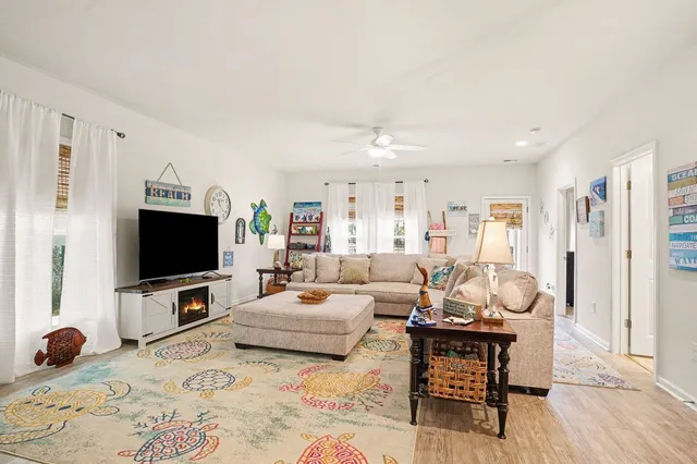 $539,900 | 330 Splendor Circle, Murrells Inlet, SC 29576