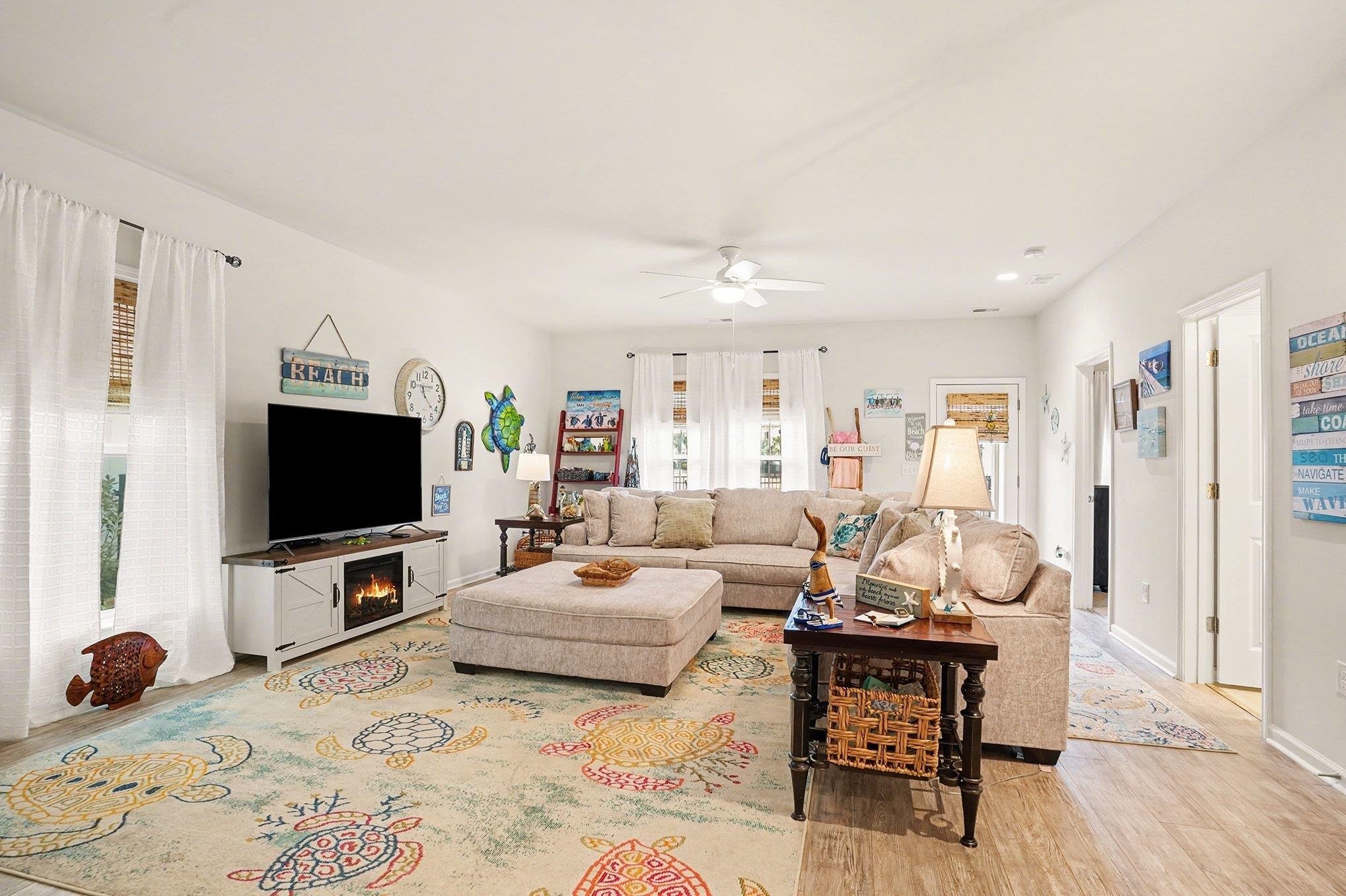 330 Splendor Circle Murrells Inlet, SC 29576 - Photo 4 of 31