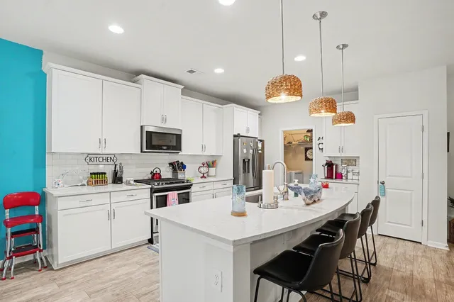 $539,900 | 330 Splendor Circle, Murrells Inlet, SC 29576