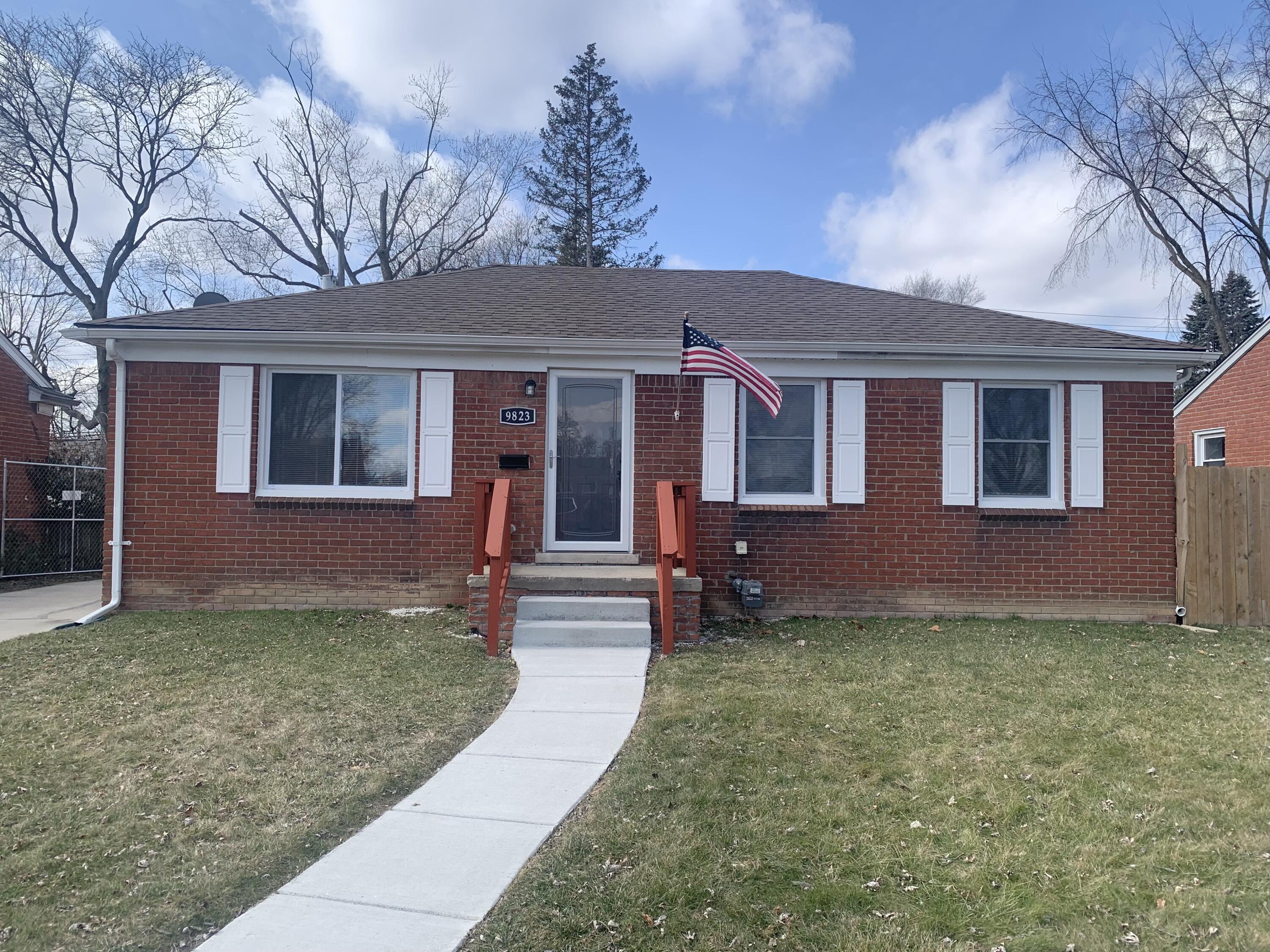9823 Merriman Road Livonia, MI 48150 - Photo 2 of 28 Front Photo