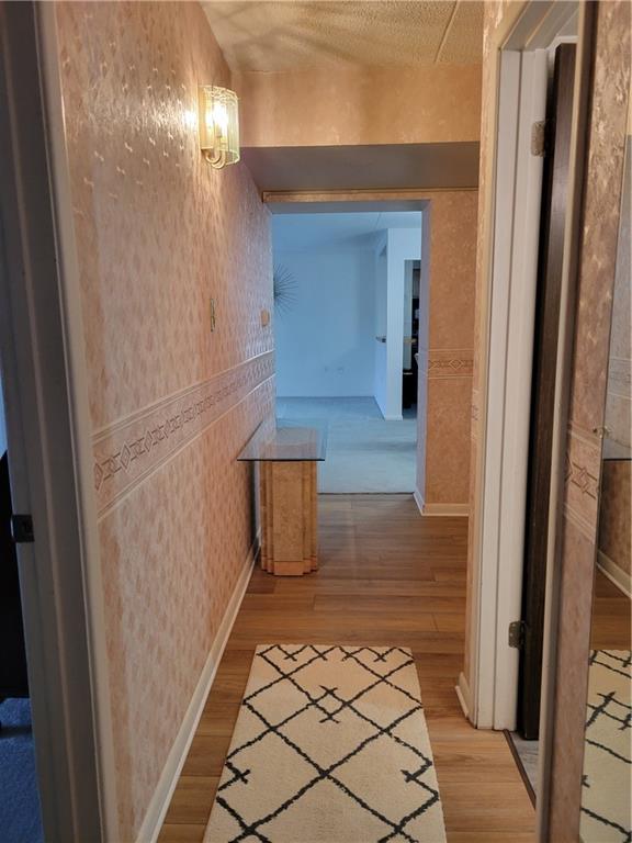 2120 Greentree Road, Unit 100E Pittsburgh, PA 15220 - Photo 17 of 25 a bathroom with a sink