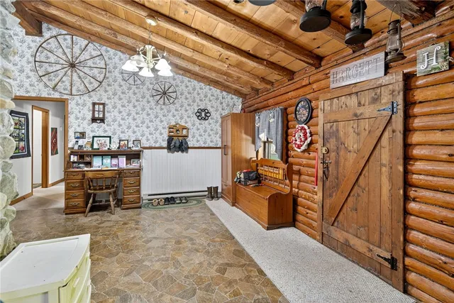 $299,900 | 297 Creek Road, Lansing, NY 13073