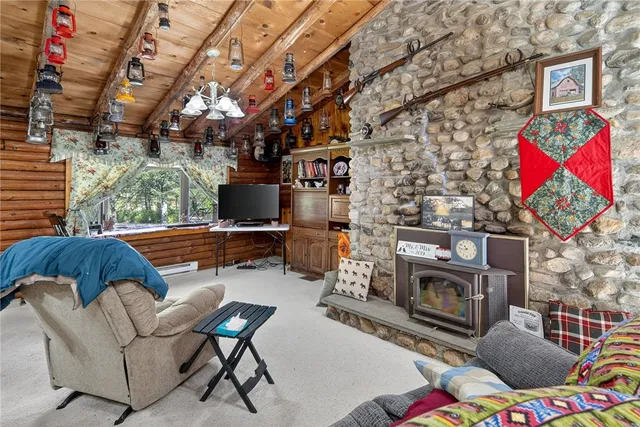 $299,900 | 297 Creek Road, Lansing, NY 13073