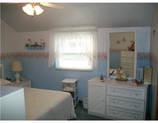 234 Hornaday Road Carrick, PA 15210 - Photo 13 of 18 2nd Floor Plan. 2ND ROOMY BEDROOM HAS A HUGE WALK-IN CLOSET !