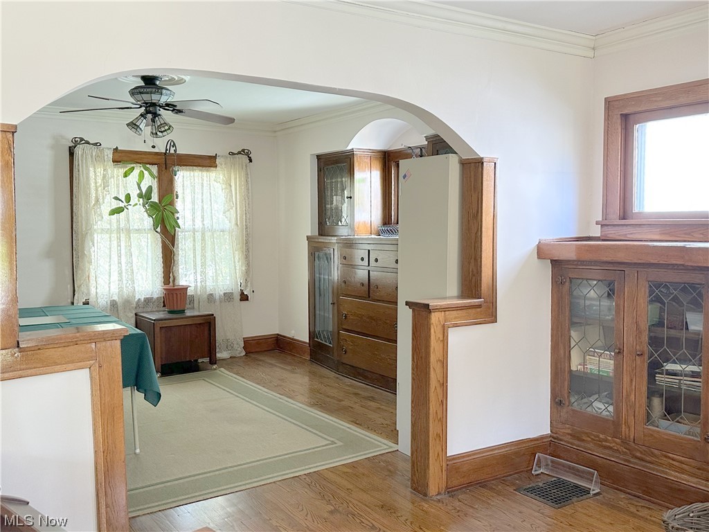 2012 Marlindale Road Cleveland Heights, OH 44118 - Photo 4 of 27 View from LR to the Dining Room