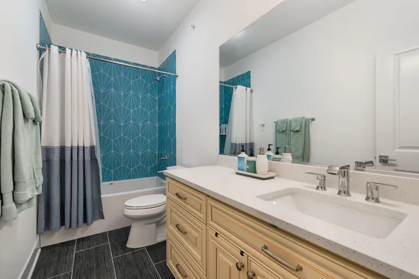 $664,900 | 580 Francesca Lane, Roselle, IL 60172