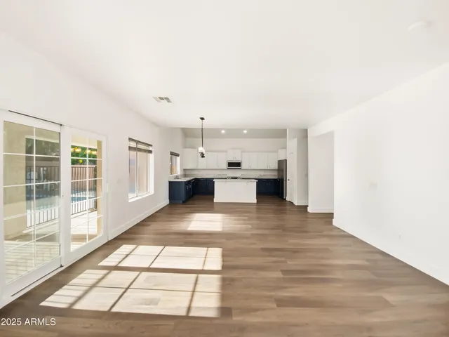 $430,000 | 43497 West Kimberly Street, Maricopa, AZ 85138