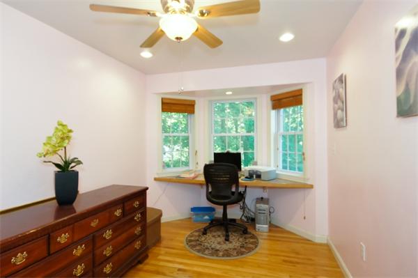 107 Simonds Road Lexington, MA 02420 - Photo 5 of 12