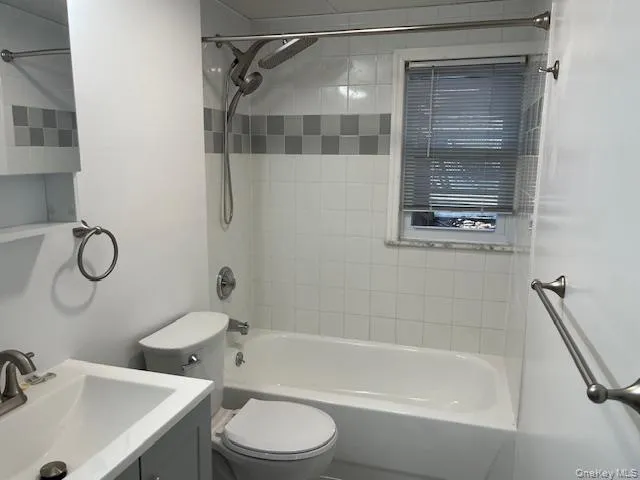 $1,850 | 69 Juniper Road, Port Washington, NY 11050