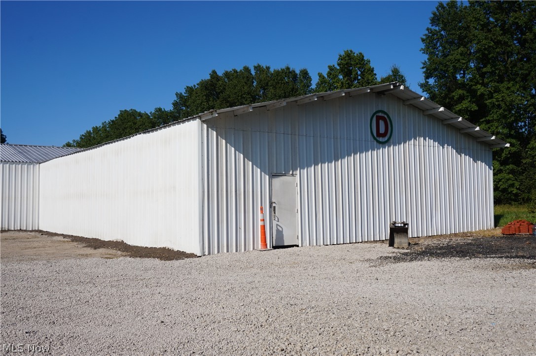 6019 New London Road Ashtabula, OH 44004 - Photo 29 of 47 Metal outbuilding.