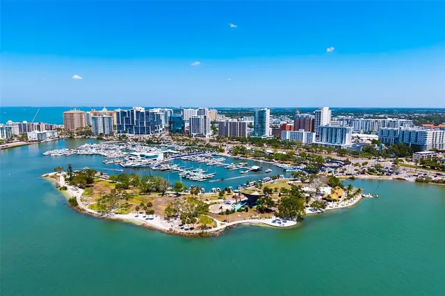 $200,000 | 2224 Bahia Vista Street, Unit E1, Sarasota, FL 34239
