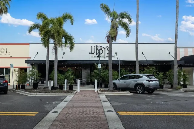 $200,000 | 2224 Bahia Vista Street, Unit E1, Sarasota, FL 34239