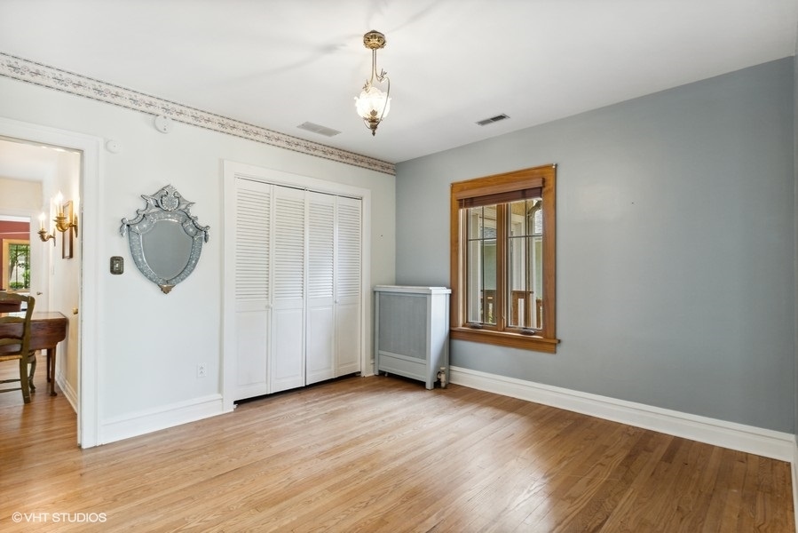 229 Olmsted Road Riverside, IL 60546 - Photo 16 of 24