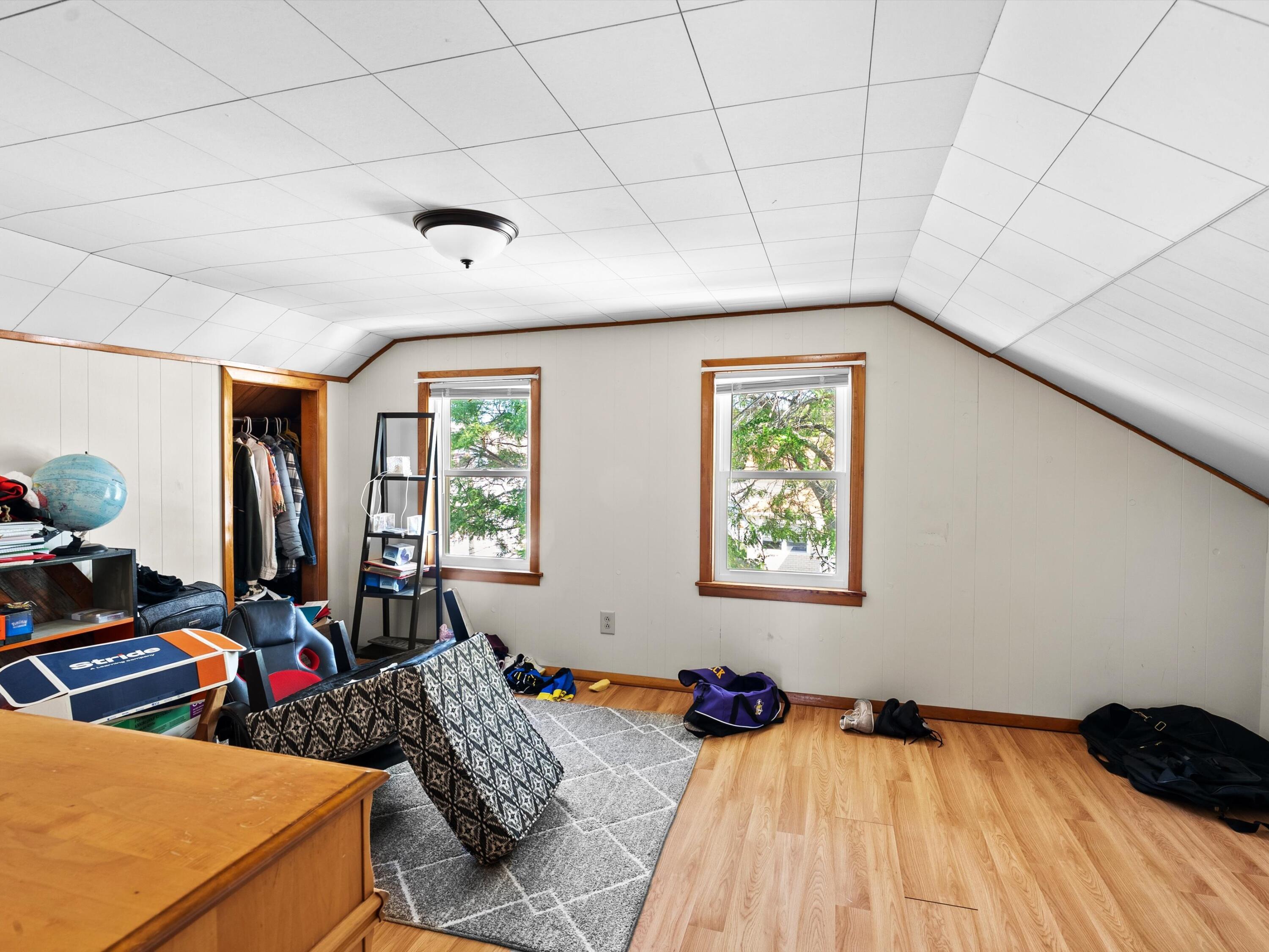 1013 20th Street Two Rivers, WI 54241 - Photo 15 of 25 15-DSC09872