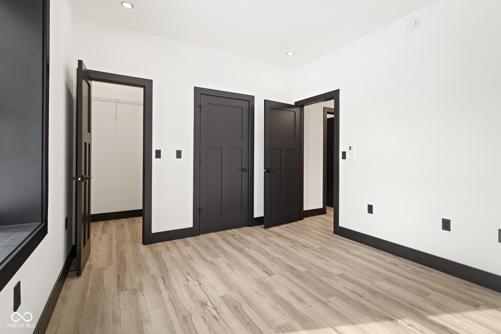 1013 14th Street Columbus, IN 47201 - Photo 13 of 25