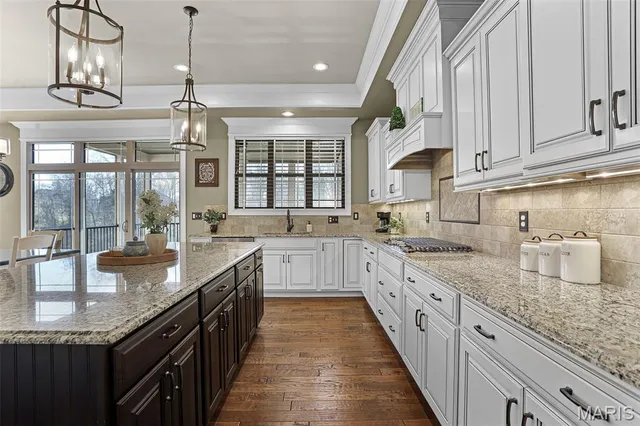 $625,000 | 7308 Kindlewood Drive, Edwardsville, IL 62025