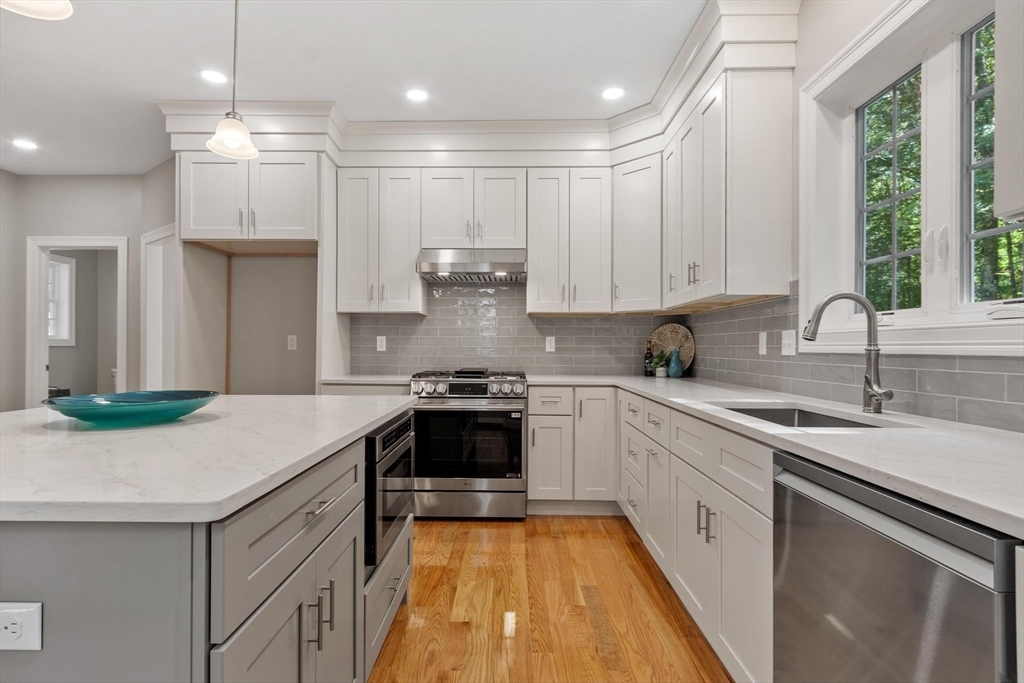 4 Jewett Road, Unit 4 Sterling, MA 01564 - Photo 6 of 36