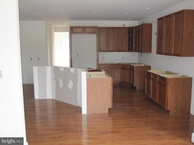 810 Childs Point Road Annapolis, MD 21401 - Photo 7 of 24 Kitchen #2