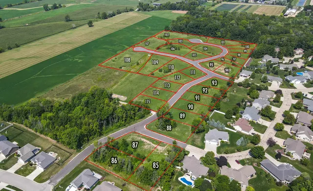 $73,750 | Lotus Trail, Unit 87, Menasha, WI 54952