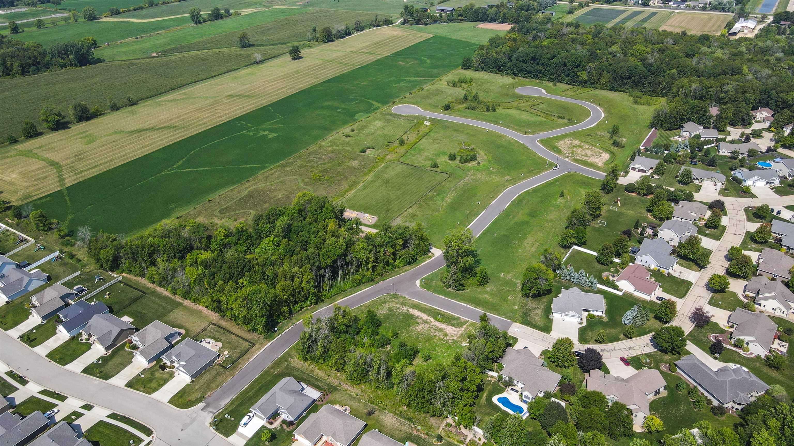 Lotus Trail, Unit 87 Menasha, WI 54952 - Photo 3 of 14