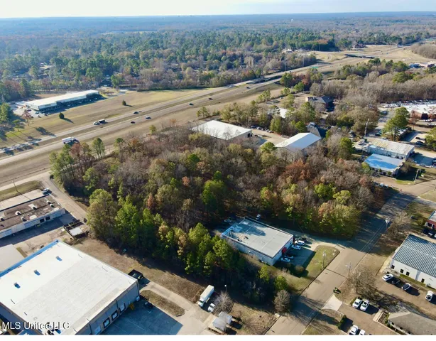 $525,000 | Cole Road, Ridgeland, MS 39157