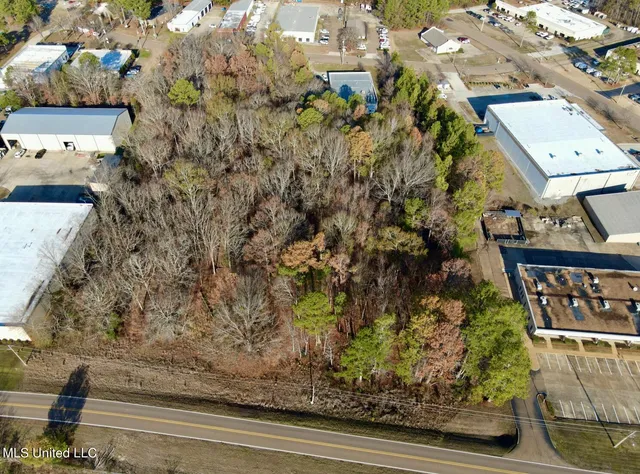 $525,000 | Cole Road, Ridgeland, MS 39157