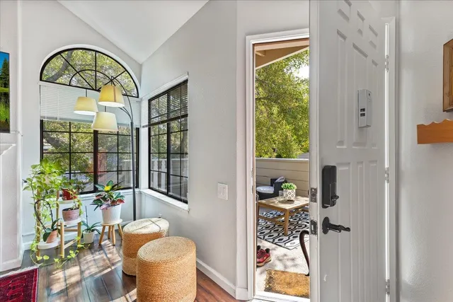 $800,000 | 2878 Buena Crest Court, San Jose, CA 95121