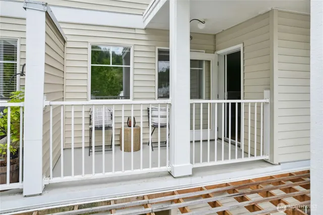 $585,000 | 17426 Bothell Way Northeast, Unit A204, Bothell, WA 98011