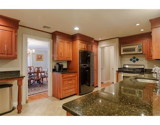 19 Thackeray Road Wellesley, MA 02481 - Photo 7 of 24 Gallery Image 7