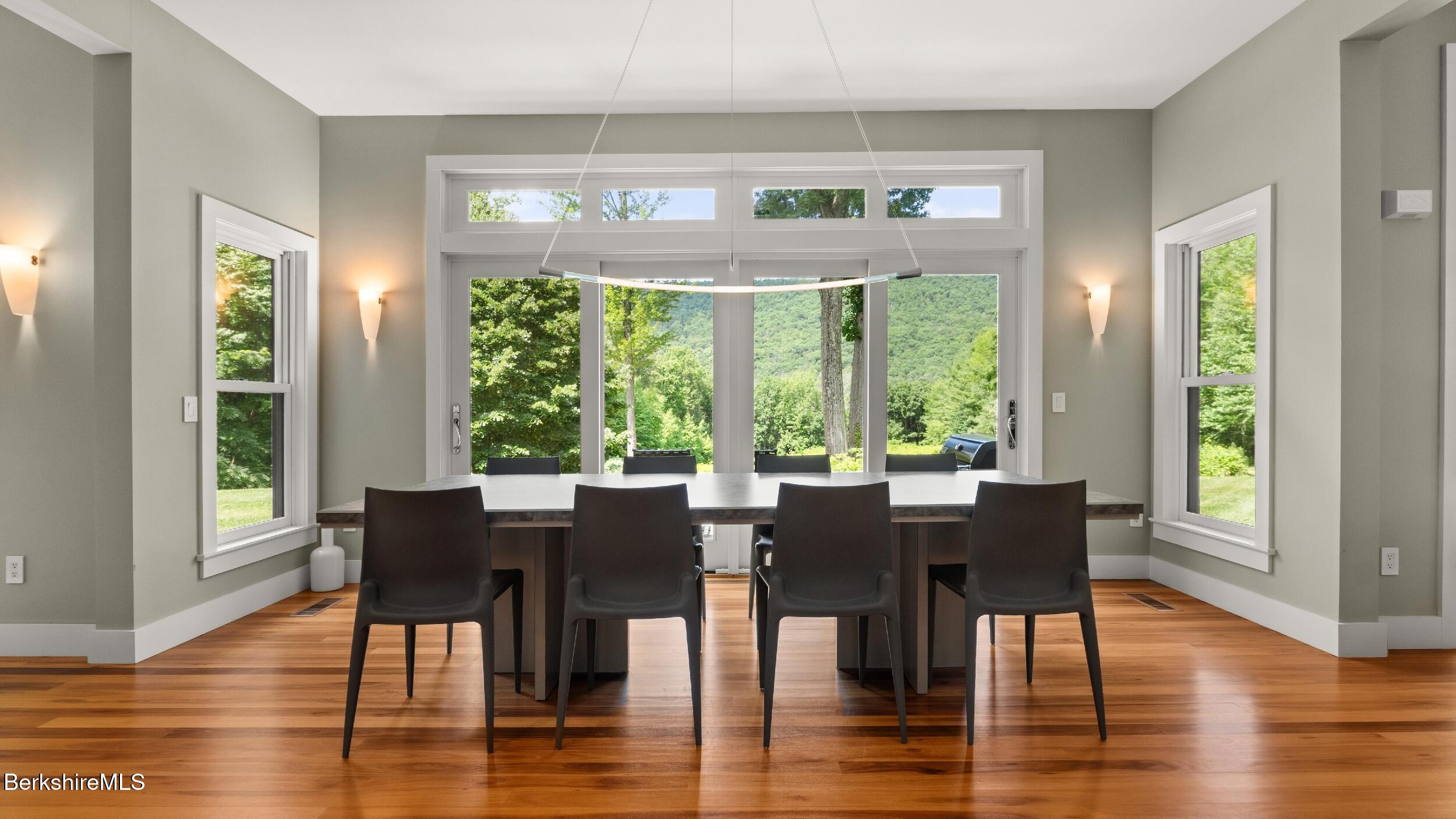 16 Old Tree Farm Road Stockbridge, MA 01266 - Photo 10 of 47 Dining Area