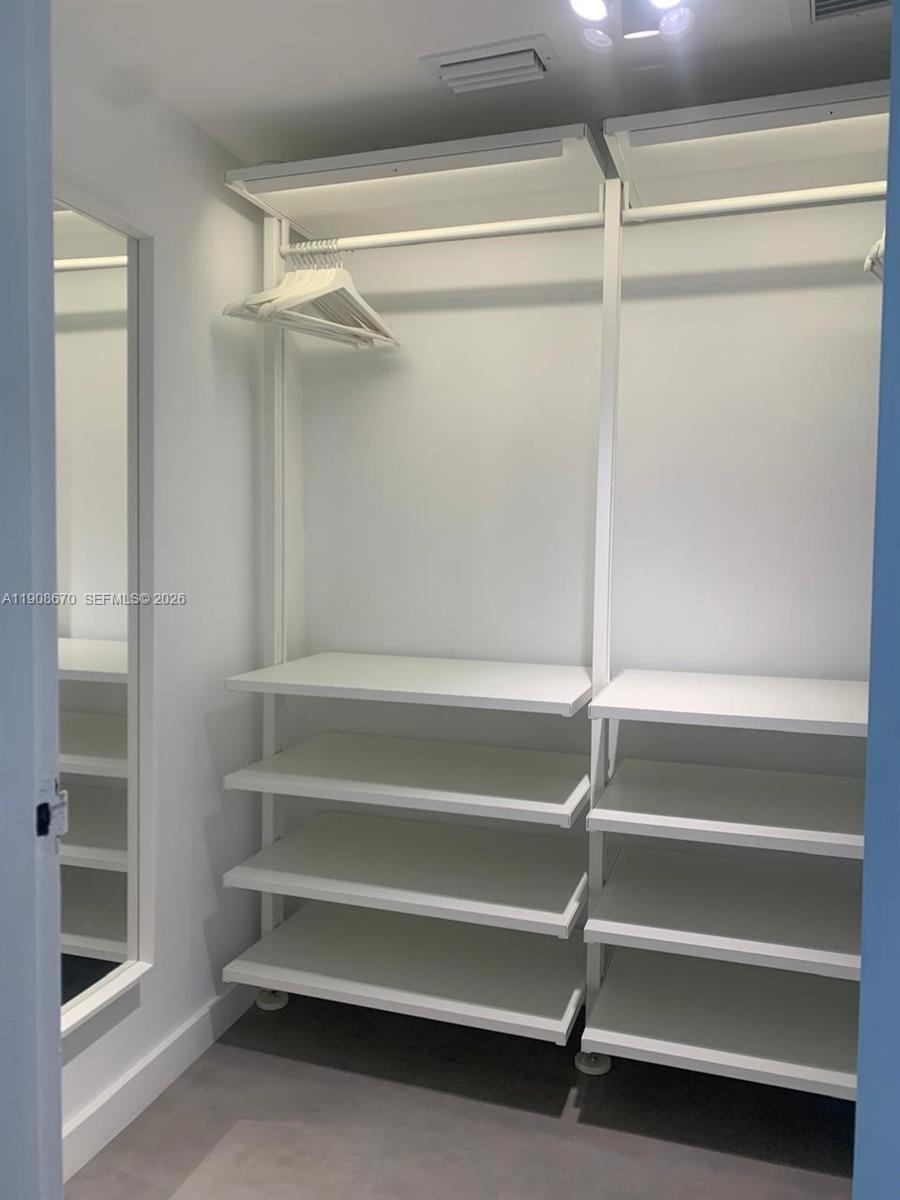 900 Bay Drive, Unit 818 Miami Beach, FL 33141 - Photo 11 of 32