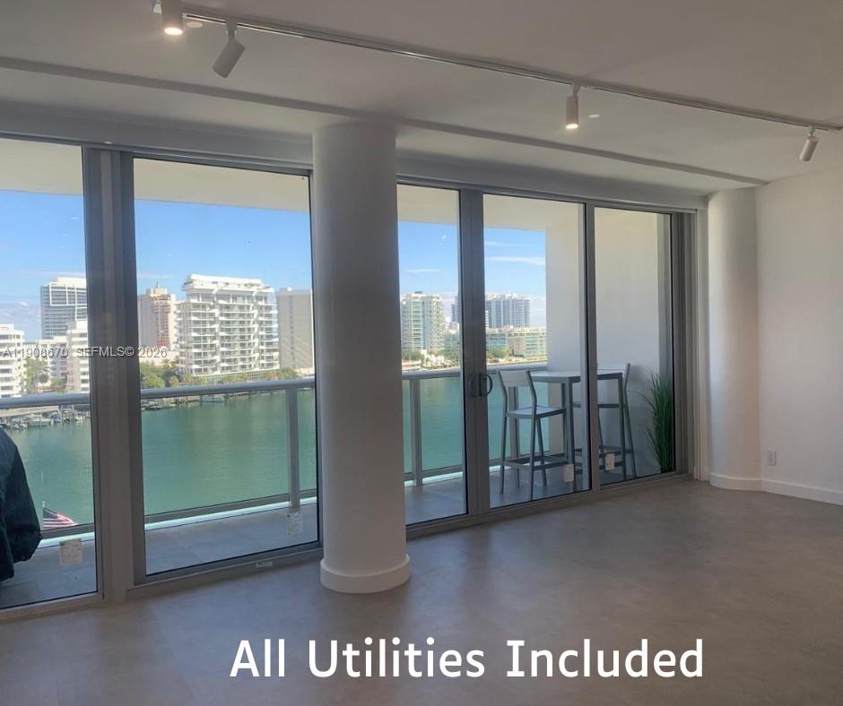 900 Bay Drive, Unit 818 Miami Beach, FL 33141 - Photo 4 of 32